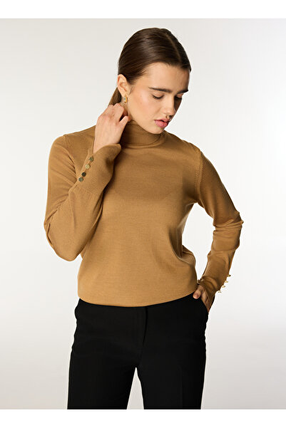 People By Fabrika Kazak Kadin