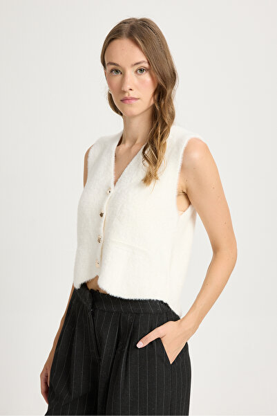 minaaise Women's White Knitwear Vest Gold Button Detailed Soft Textured 2541