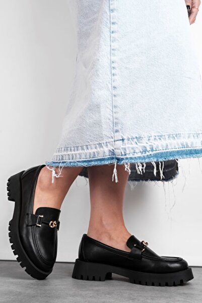 Lal Shoes & Bags Wopyt Дамски обувки с детайлна дебела подметка и златна катарама - черни