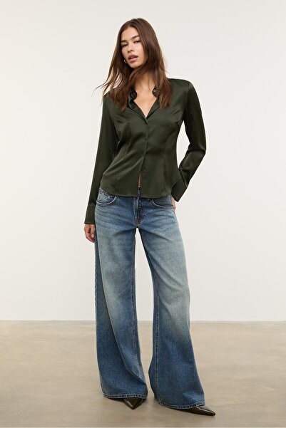 Stradivarius Fitted satin shirt