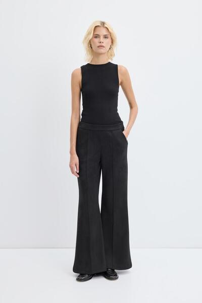 KADRİYE BAŞTÜRK Fit Cut Ribbed Stitched Suede Trousers Black