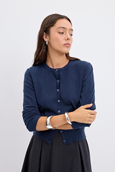 KADRİYE BAŞTÜRK Round Neck Buttoned Knitwear Cardigan Navy Blue