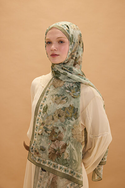 cs camellia scarf Φλωρεντία Μεταξωτό Κρεπ Σάλι - Ελαιόλαδο