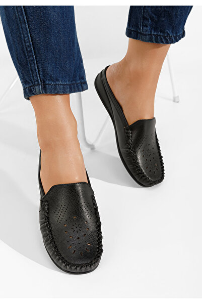 B T Shoes Černé dámské dřeváky Vesturia