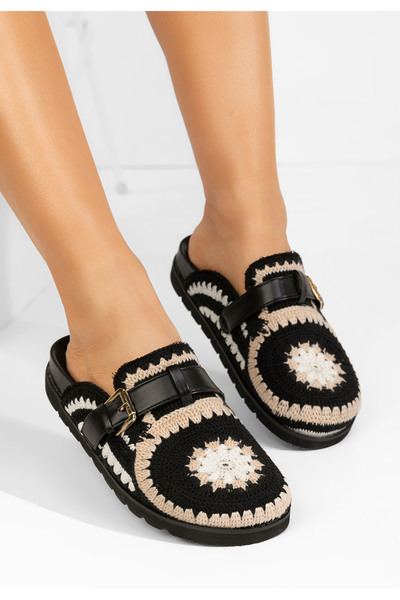 B T Shoes Černé dámské dřeváky Pamila