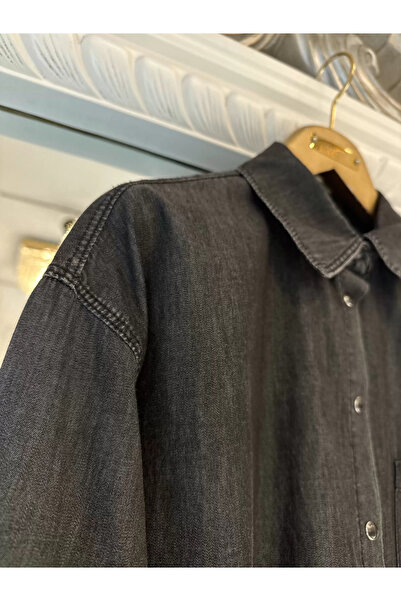 Invee Тонка джинсова сорочка - чорна