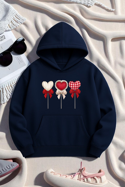 trendypassion Unisex majica sa detaljnim lizalicama u obliku srca Štampano Ov...
