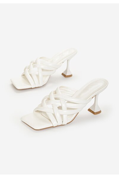 B T Shoes Bílé detské pantofle Fusina