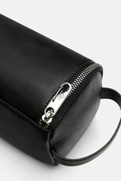 Pull & Bear Saplı makyaj çantası