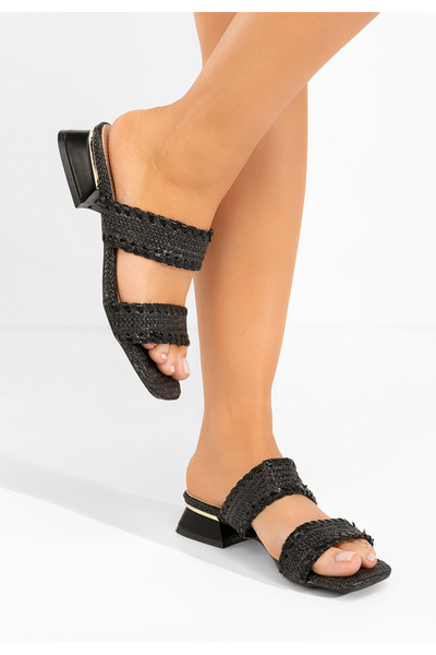 B T Shoes Černé pantofle na podpatku Cindi V2