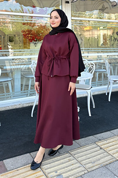 Ovn. بدلة سكوبا مع تنورة - لون بورجوندي