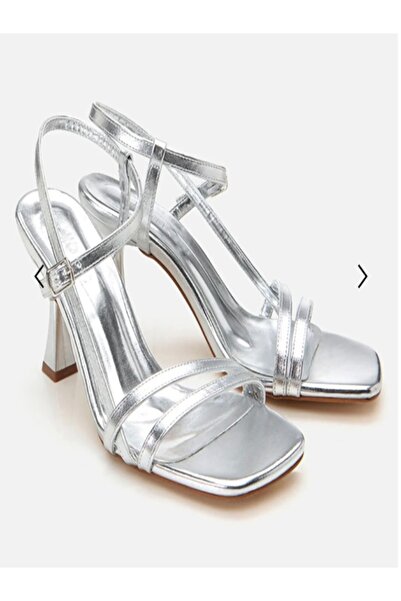 Yazın Ayakkabıları Silver Open Back Heel Shoes