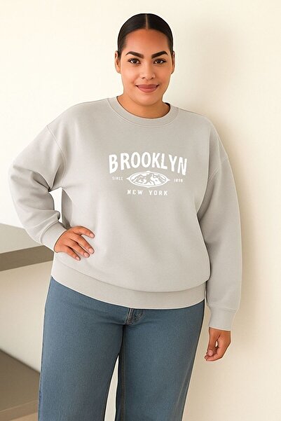 DM DOLCE MORE سترة رياضية يونيسكس مطبوعة من قماش بروكلين الممشط بثلاث خيوط