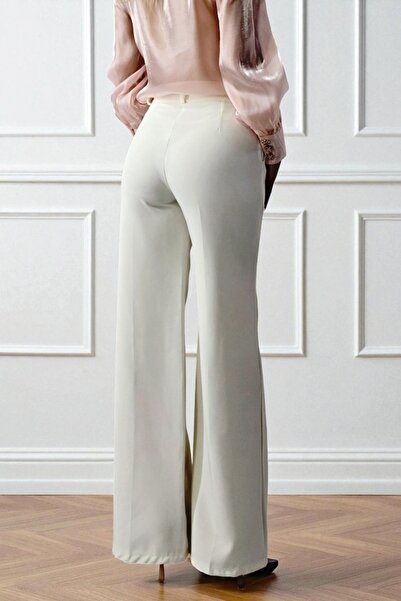FashionForYou AVIA women's elegant pants, wide cut with pockets, WHITE