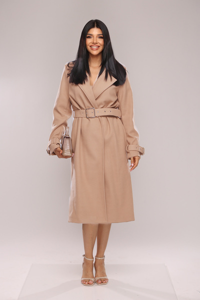 Pretty Women's coat with belt