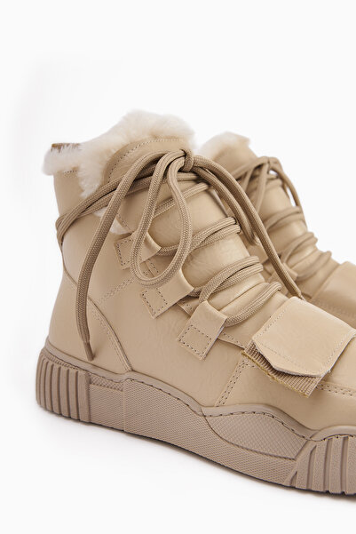 Limoya Γυναικείες αθλητικές μπότες Yanisa με κορδόνια σε μπεζ γούνα
