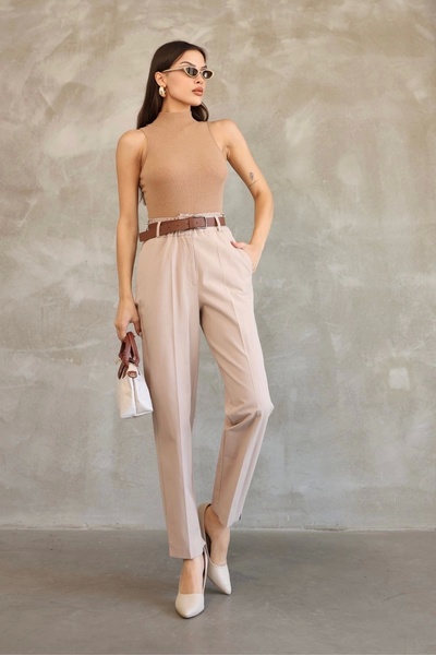 lodmela Pocket detailed elastic waist gabardine fabric pants 6019-mink