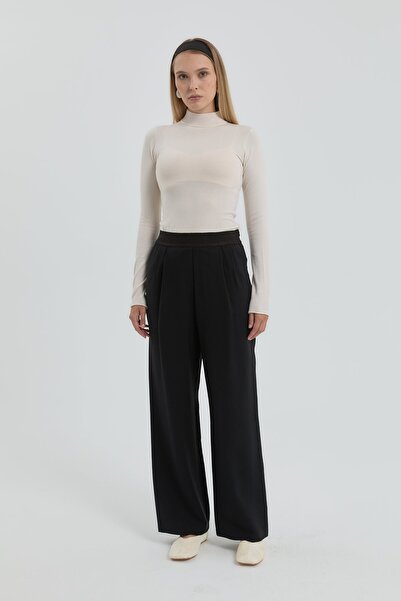 Nihan Beli Lastikli Modal Pileli Pantolon Siyah