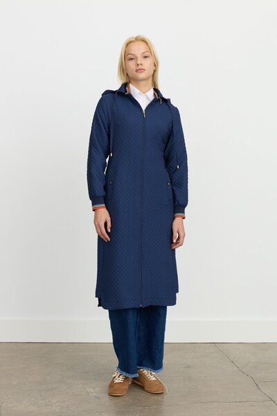 Nihan İnce Kapitone Ribanalı Kap Lacivert