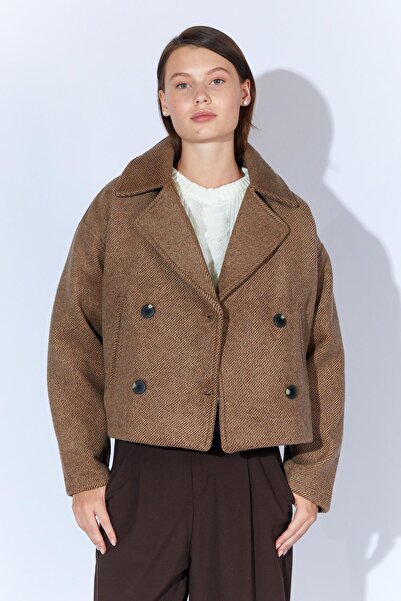 TENA Women's Coffee Collar Four Button Diagonal Short Cashmere Jacket