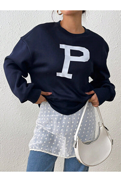 Revasser سويت شيرت قطني بياقة دائرية كبيرة الحجم مطبوع عليه حرف P مخصص للجنسي...