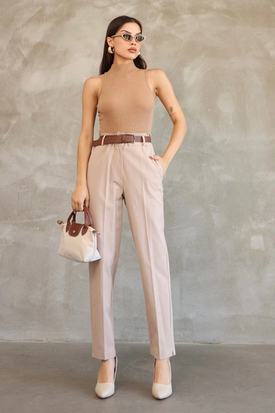lodmela Pocket detailed elastic waist gabardine fabric pants 6019-mink