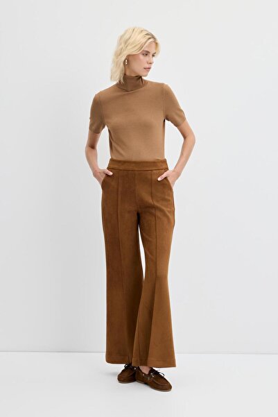KADRİYE BAŞTÜRK Fit Cut Ribbed Stitched Suede Trousers Tan