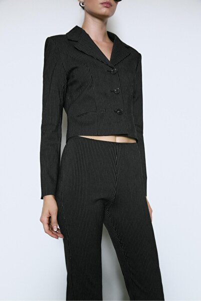 Stradivarius Dar kesim çizgili pantolon