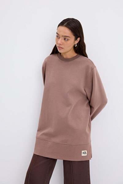 KADRİYE BAŞTÜRK Oversize Side Slit Sweatshirt Dusty Brown