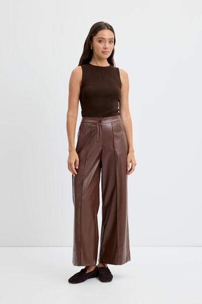 KADRİYE BAŞTÜRK High Waist Ribbed Stitching Leather Pants Brown