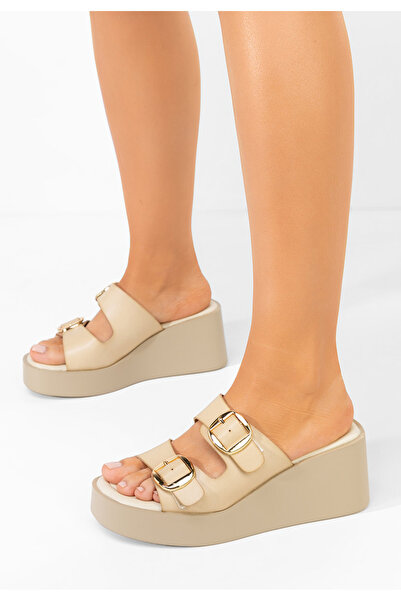 B T Shoes Béžové pantofle na platformě Petricia