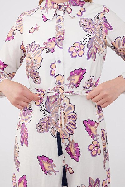 Levidor Φόρεμα με μπεζ πουκάμισο με λεπτομέρεια με κορδόνι στη μέση