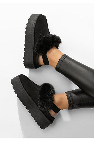 B T Shoes Černé dámské dřeváky Hallie