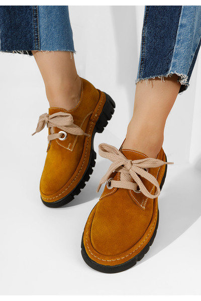 B T Shoes Camelové kožené polobotky Dasha