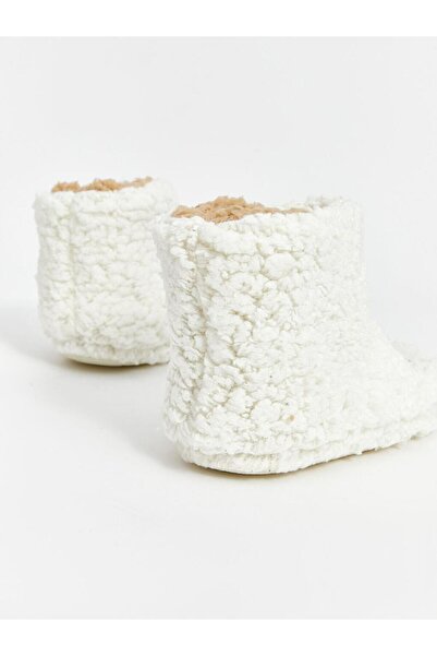 LC Waikiki Embroidered Plush Girls' Home Boots (W4)