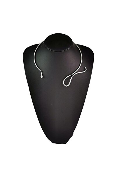 Pursehuit Κολιέ σε ασημί χρώμα, μοντέρνο στυλ, λυγισμένο μέταλλο, Jayne C4