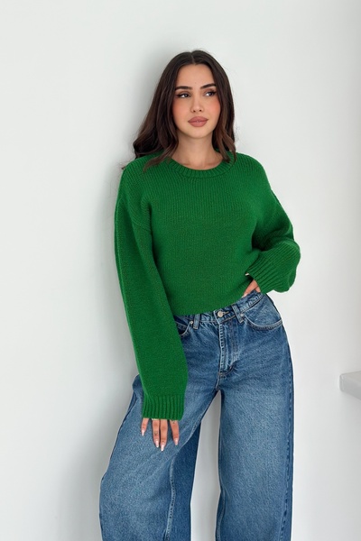 FEMELLE Green Women's Oversize Basic Knit Sweater - Standard Size