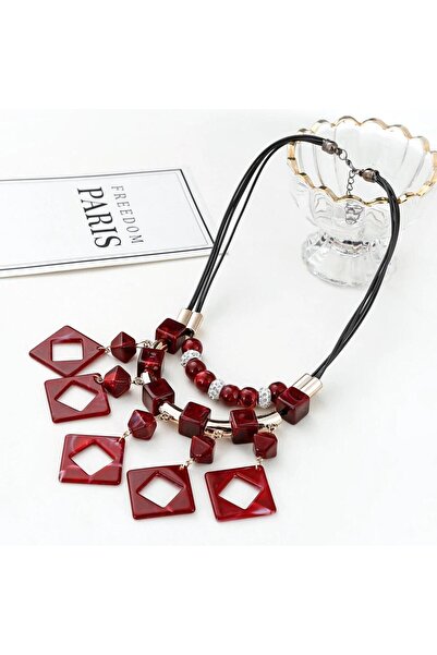 Pursehuit Κολιέ σε χρώμα μπορντό, με γεωμετρικά κομμάτια, Hebe C2