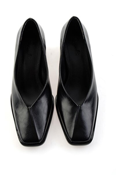 Bambi Siyah Kadın Klasik Topuklu Ayakkabı K01565015742