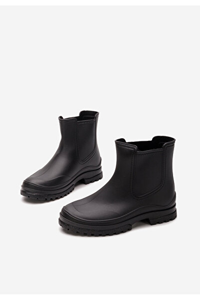 B T Shoes Černé dámské kotníkové holínky Zariella V2