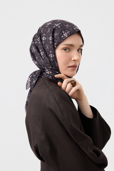 Qef Cotton Scarf Medallion Plum