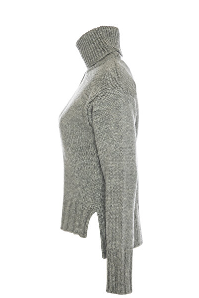 F&K 3X2 High Neck Feathered Sweater