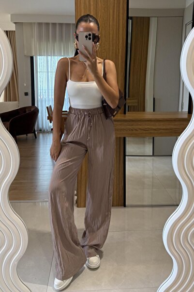 Gizem Ecemiş Fayora Açık Kahve Kırışık Görünümlü Beli Lastikli Pantolon