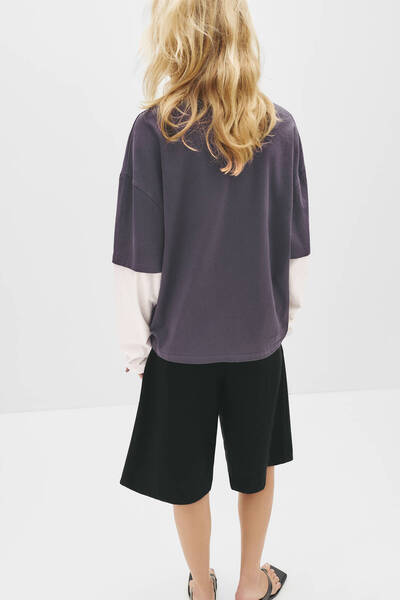 Pull & Bear Double-layer sleeve graphic T-shirt