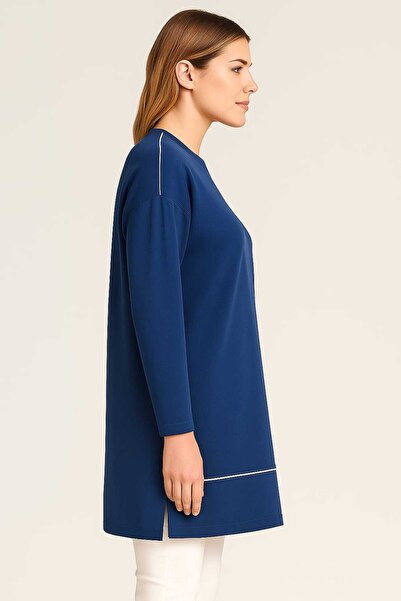 Şans Women's Plus Size Indigo Sweatshirt with Crew Neck, Shoulder and Front Piping Details, Side Slits 65N39148