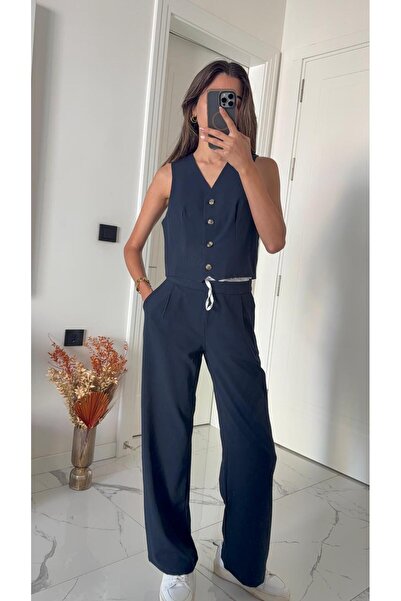 Solie طقم مكون من سترة وبنطلون باللون الأزرق الداكن