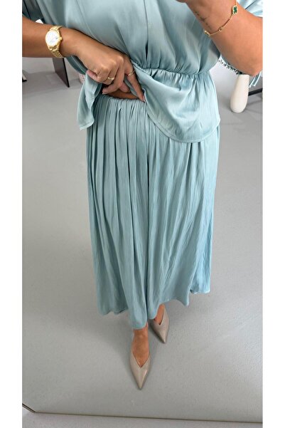 Sezgi Tekin Turquoise Skirt Blouse Set with Wrinkle Effect