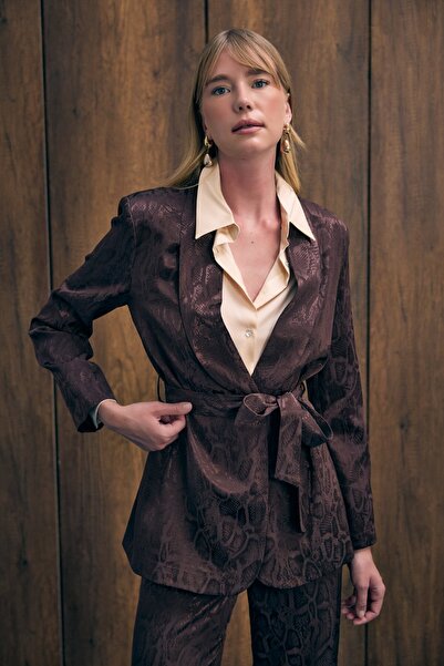 Sateen Довгий піджак із зміїним візерунком - кавовий