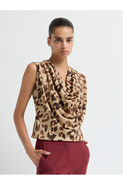 adL Kolsuz Degaje Desenli Bluz