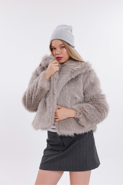 Moda Palmiss Dámská šedá zimní bunda z umělé kožešiny s podšívkou